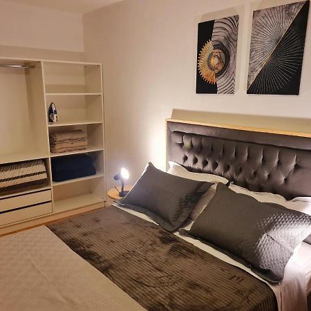 Apartamento Major Nicoletti 格拉玛多 外观 照片